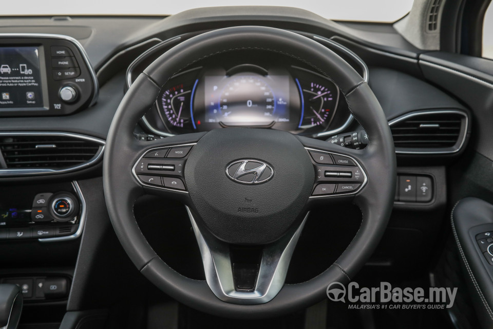 Hyundai Santa Fe TM (2019) Interior