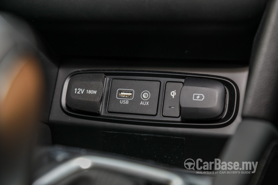 Hyundai Santa Fe TM (2019) Interior