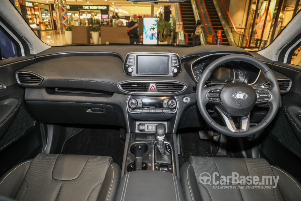 Hyundai Santa Fe TM (2019) Interior