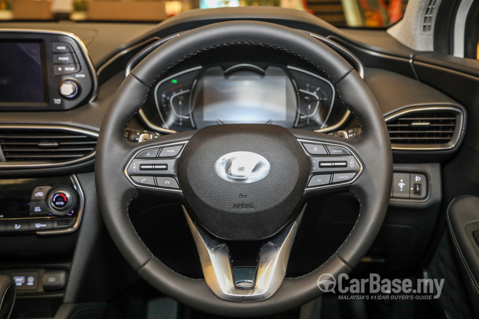 Hyundai Santa Fe TM (2019) Interior