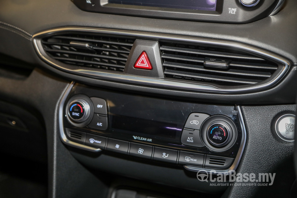 Hyundai Santa Fe TM (2019) Interior