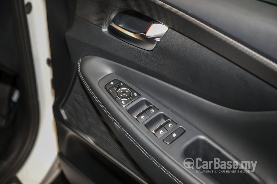 Hyundai Santa Fe TM (2019) Interior