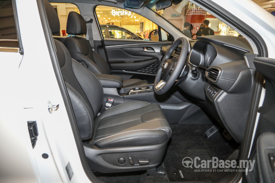 Hyundai Santa Fe TM (2019) Interior