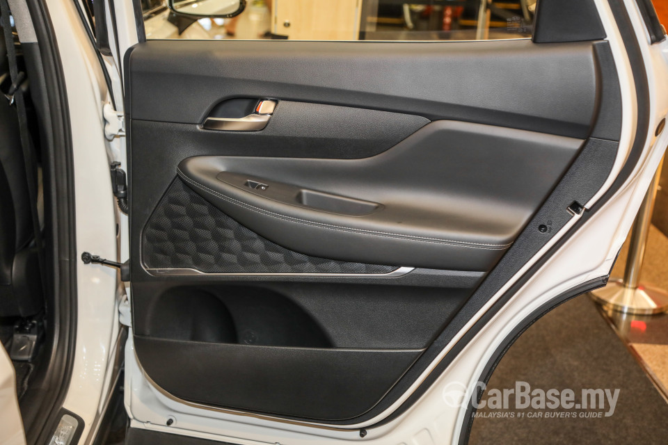 Hyundai Santa Fe TM (2019) Interior