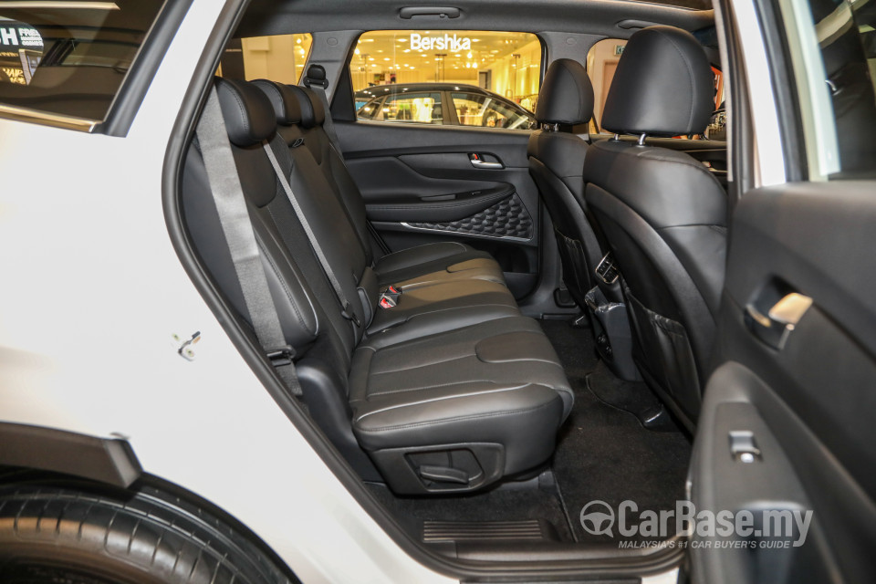 Hyundai Santa Fe TM (2019) Interior