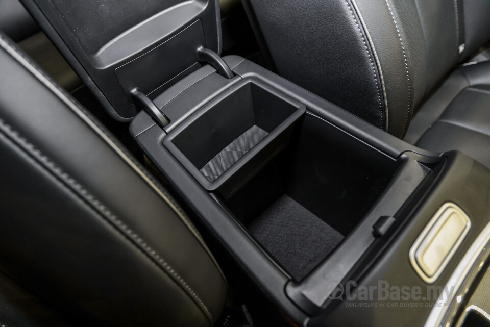 Hyundai Santa Fe TM Facelift (2024) Interior