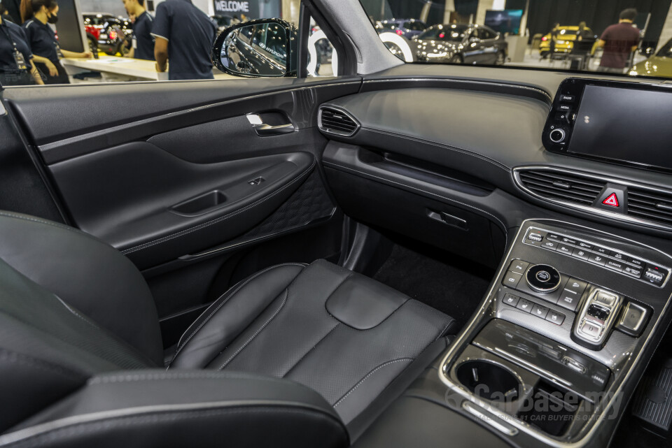 Hyundai Santa Fe TM Facelift (2024) Interior