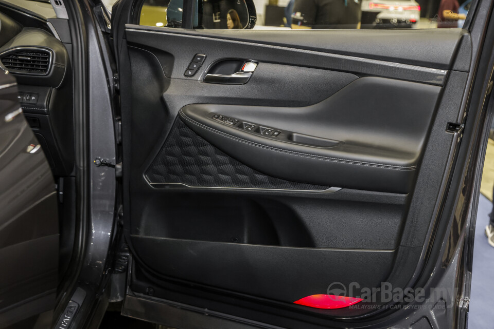 Hyundai Santa Fe TM Facelift (2024) Interior