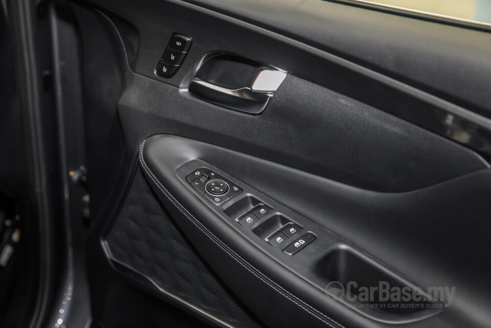 Hyundai Santa Fe TM Facelift (2024) Interior