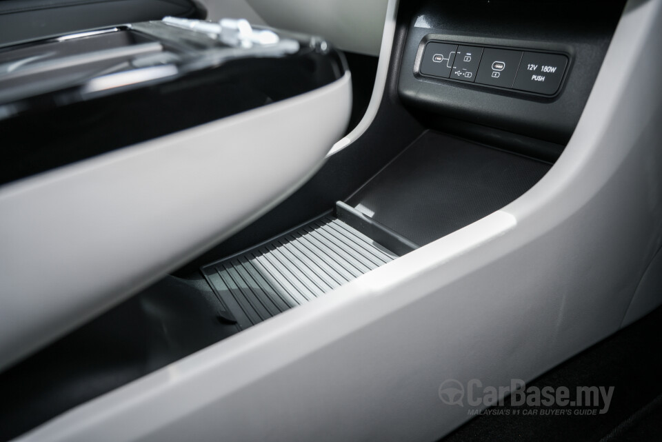 Hyundai Tucson NX4 Facelift (2025) Interior
