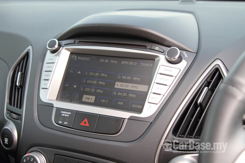 Hyundai Tucson Mk2 Facelift (2013) Interior