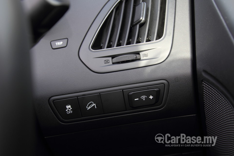 Hyundai Tucson Mk2 Facelift (2013) Interior