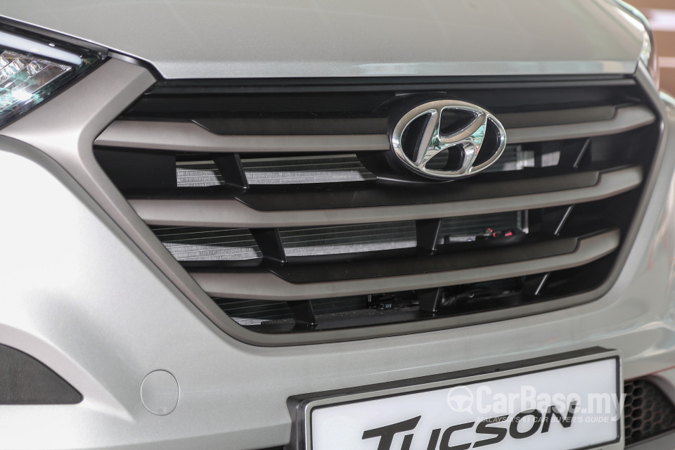 Hyundai Tucson TL (2015) Exterior