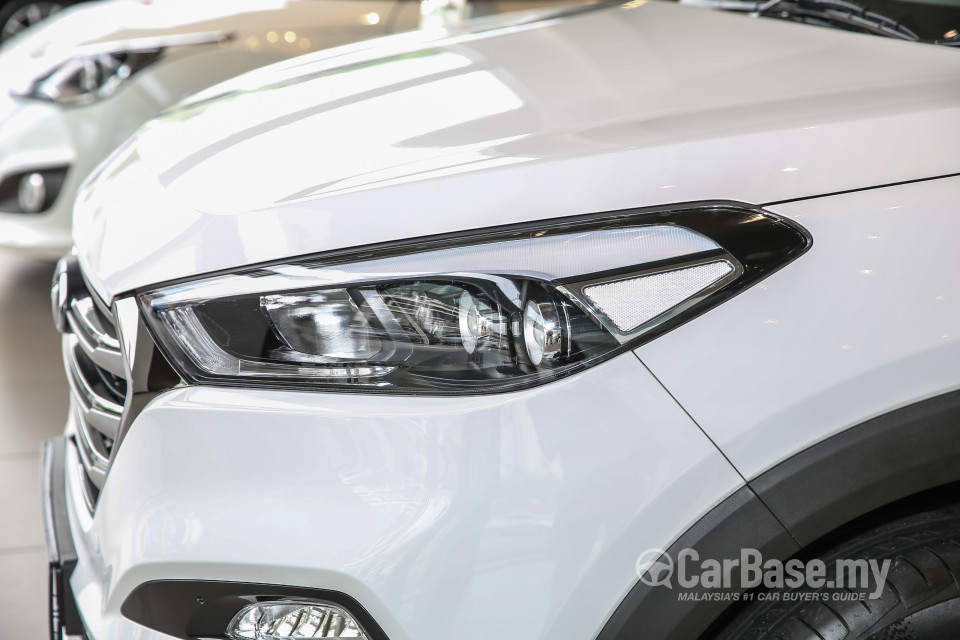 Hyundai Tucson TL (2015) Exterior