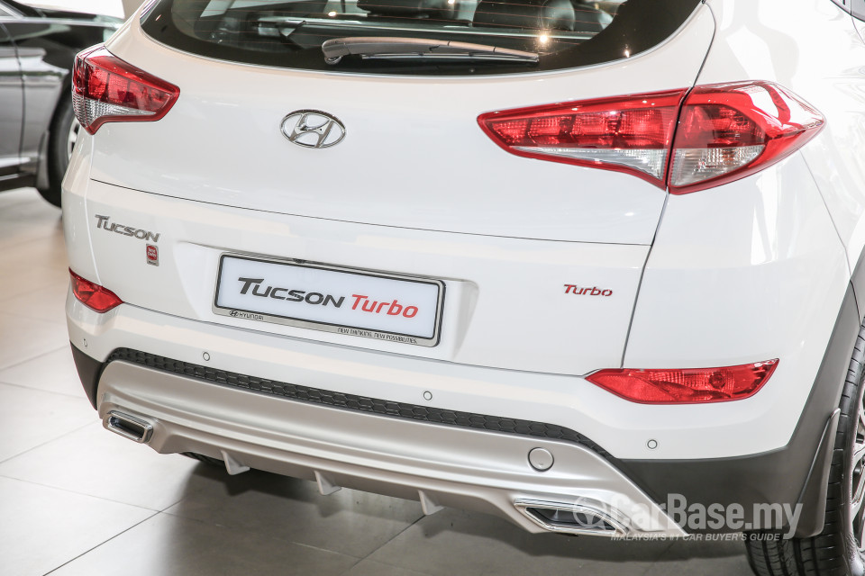 Hyundai Tucson TL (2015) Exterior