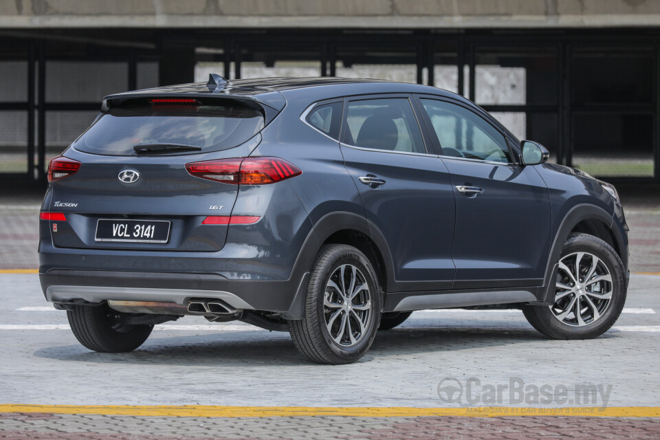 Toyota Camry XV70 Facelift (2022) Exterior