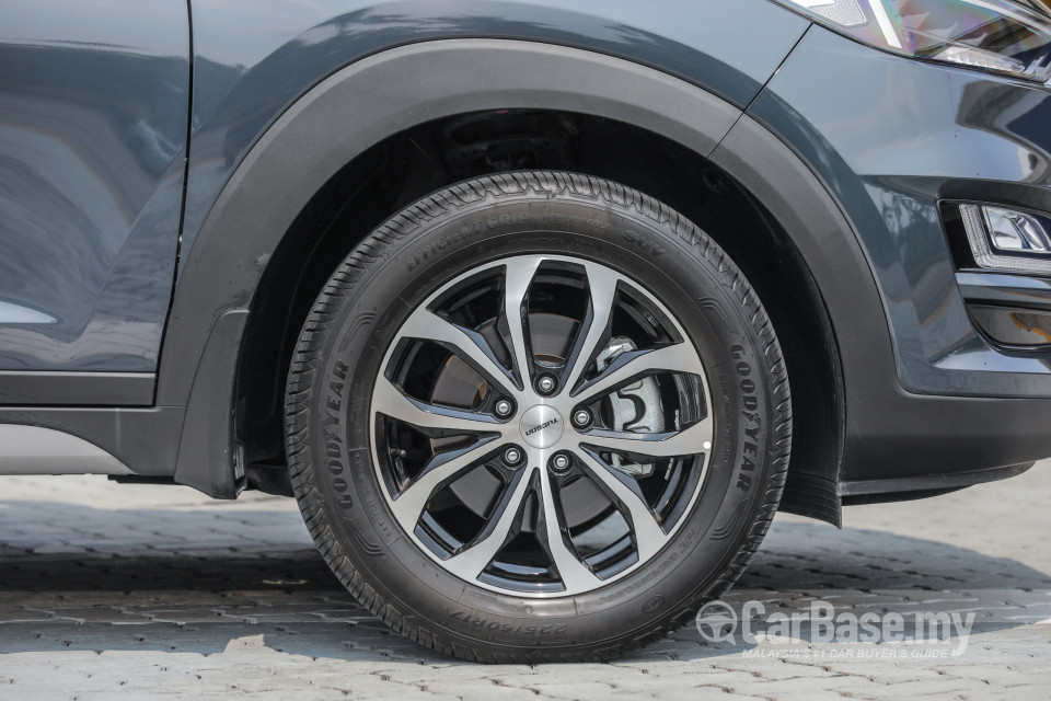 Hyundai Tucson TL (2015) Exterior