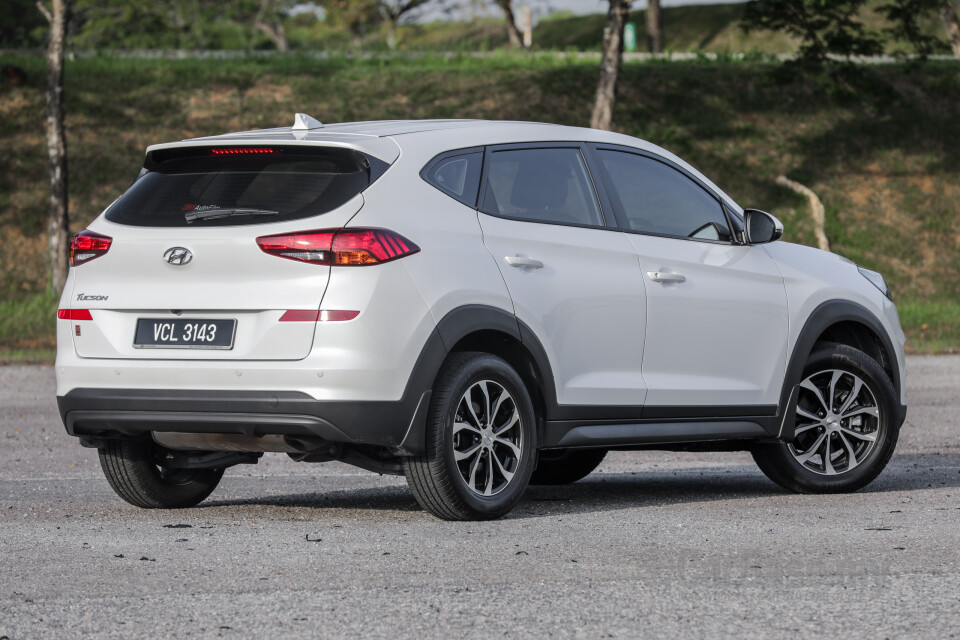 Mitsubishi Outlander RE Facelift (2016) Exterior