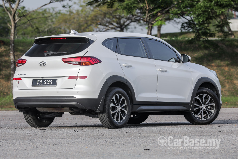 Hyundai Tucson TL (2015) Exterior