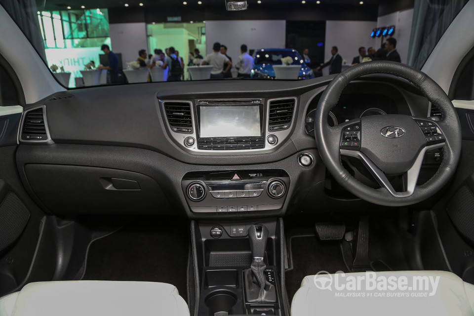 Hyundai Tucson TL (2015) Interior