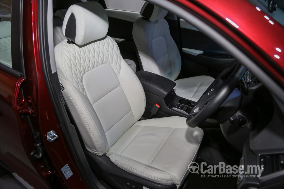 Hyundai Tucson TL (2015) Interior