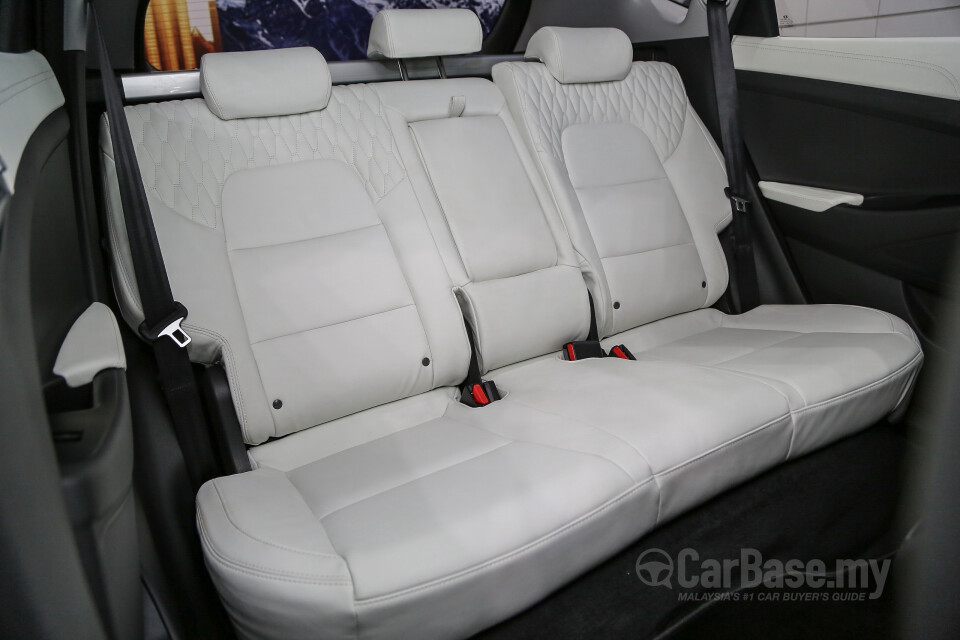 Toyota Camry XV70 Facelift (2022) Interior