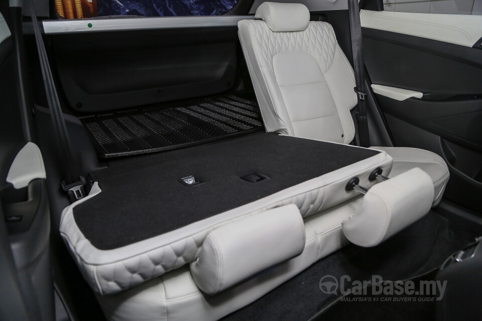 Toyota Camry XV70 Facelift (2022) Interior