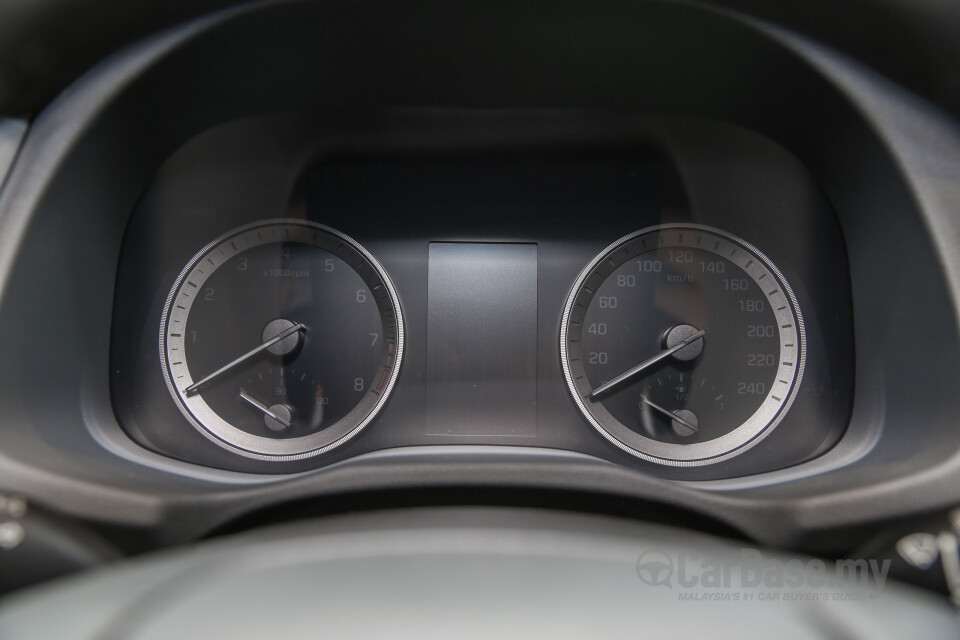 Toyota Camry XV70 Facelift (2022) Interior