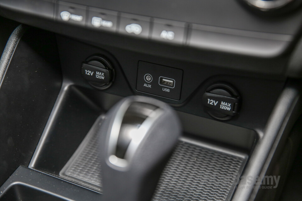 Toyota Camry XV70 Facelift (2022) Interior