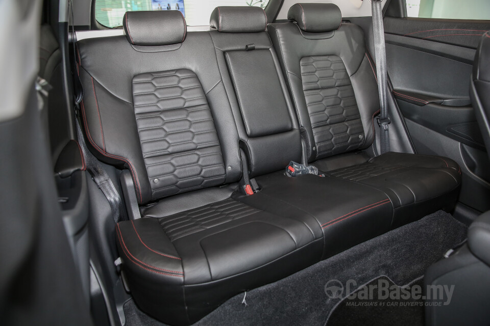 Toyota Camry XV70 Facelift (2022) Interior
