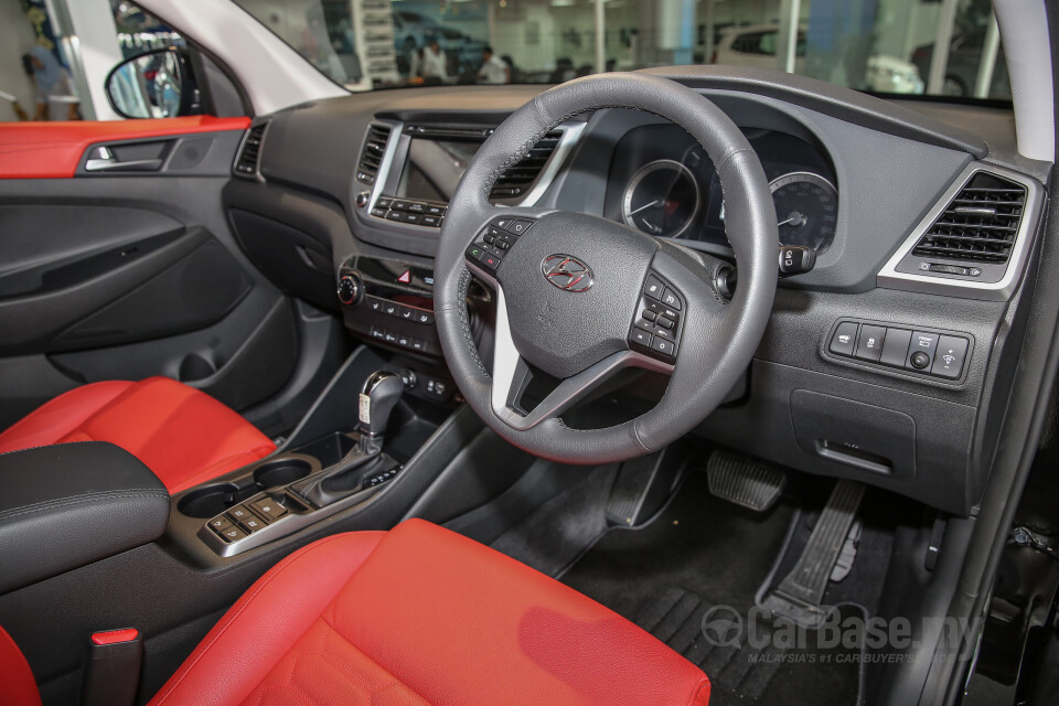 Honda Civic FC (2016) Interior