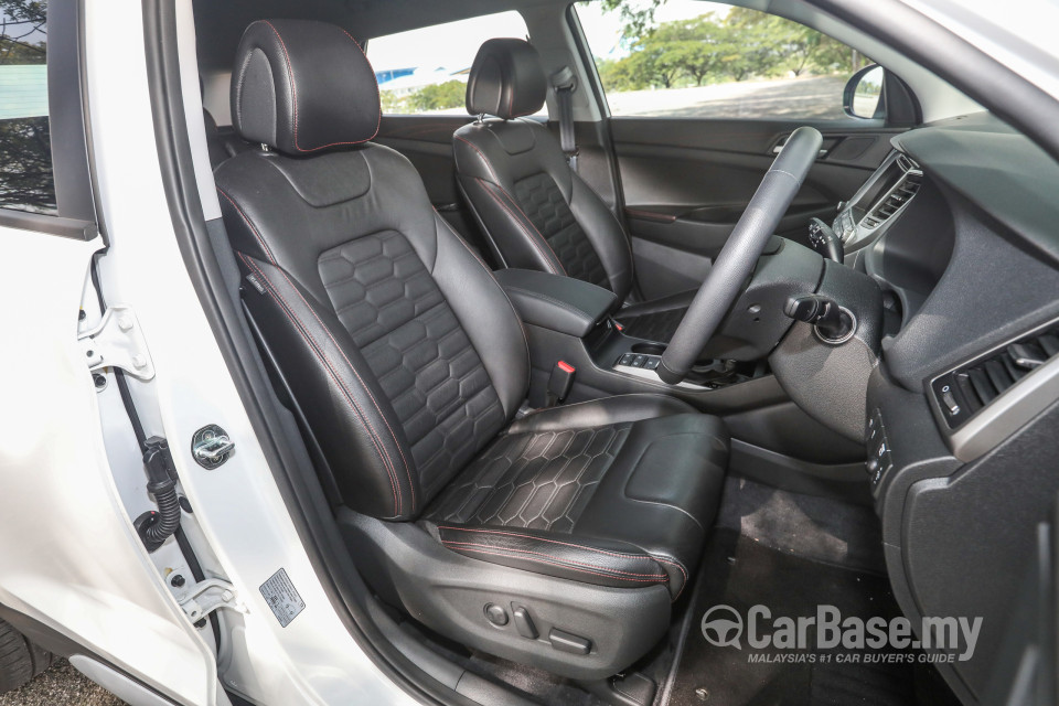 Hyundai Tucson TL (2015) Interior