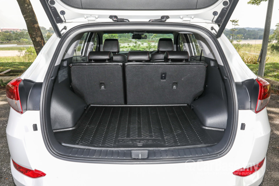 Hyundai Tucson TL (2015) Interior
