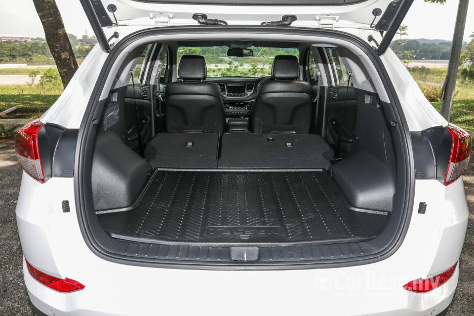 Hyundai Tucson TL (2015) Interior