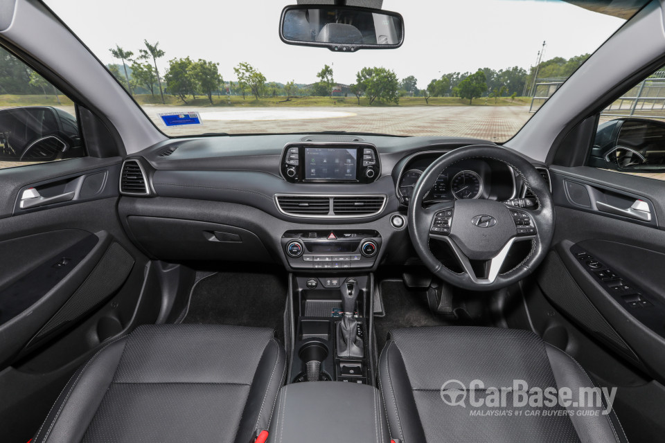 Hyundai Tucson TL (2015) Interior