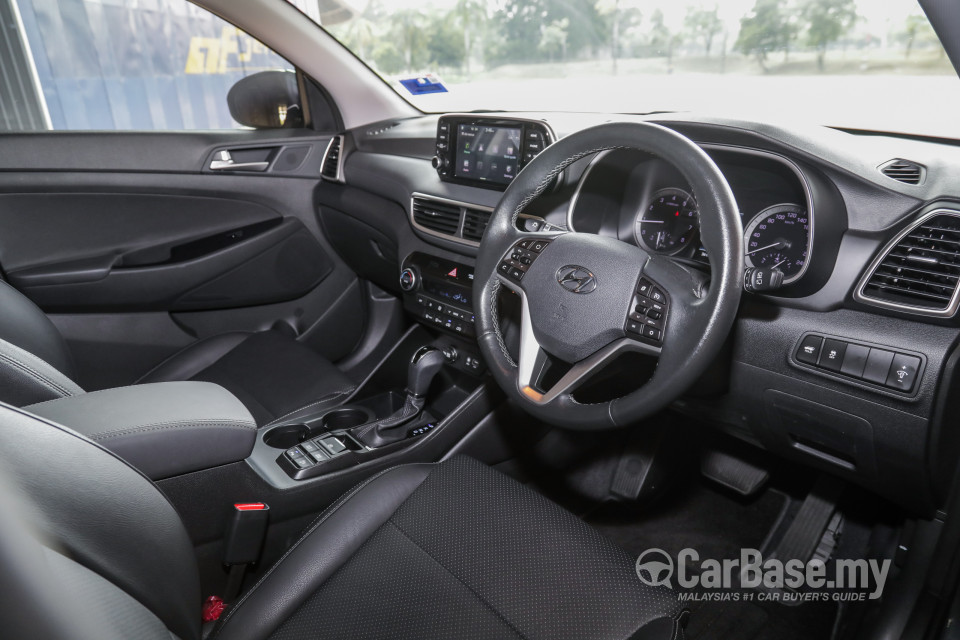 Hyundai Tucson TL (2015) Interior