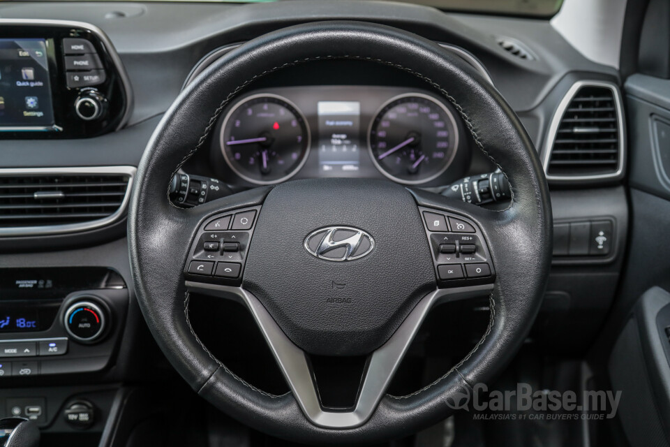 Toyota Fortuner AN160 (2016) Interior