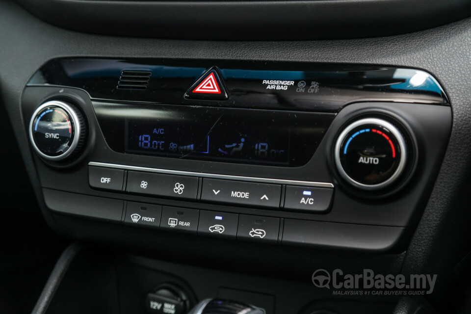 Toyota Camry XV70 Facelift (2022) Interior