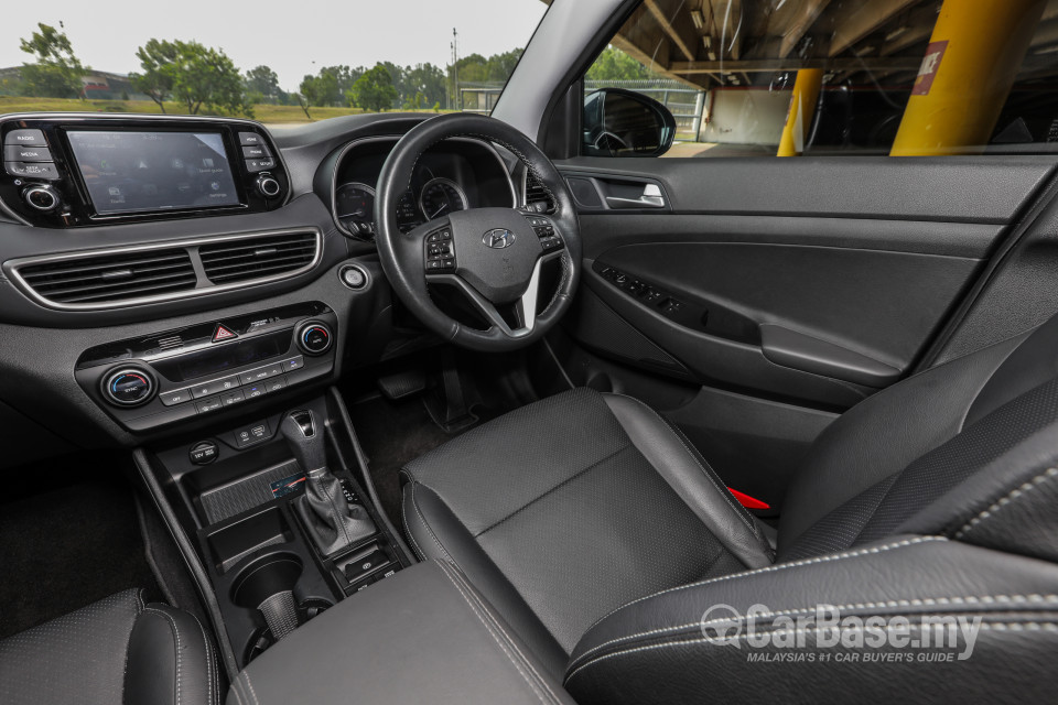 Hyundai Tucson TL (2015) Interior