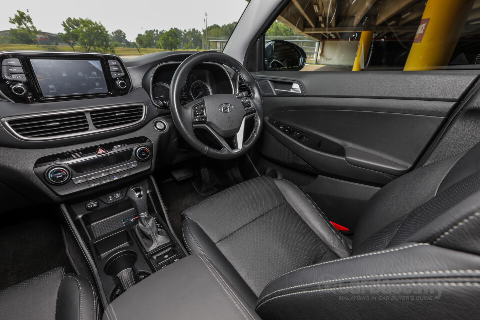 Toyota Camry XV70 Facelift (2022) Interior
