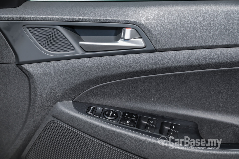 Hyundai Tucson TL (2015) Interior
