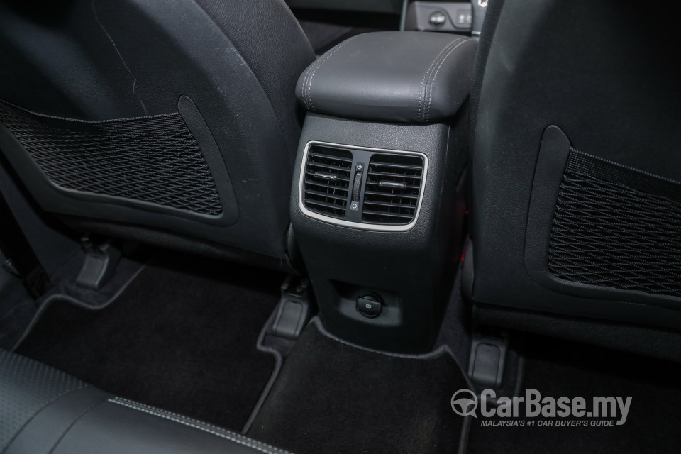 Hyundai Tucson TL (2015) Interior