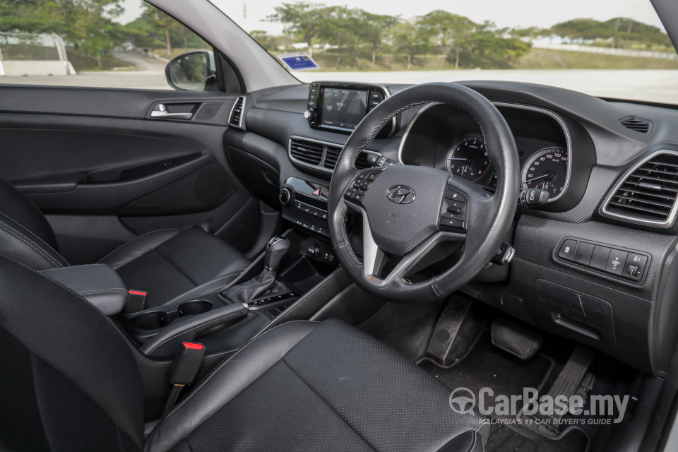 Hyundai Tucson TL (2015) Interior