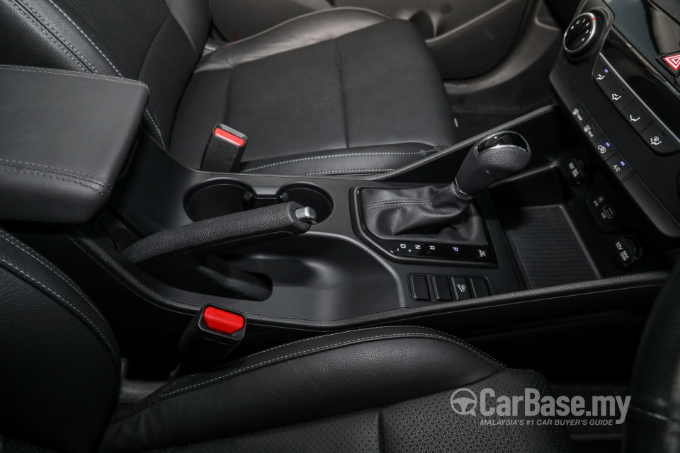 Hyundai Tucson TL (2015) Interior