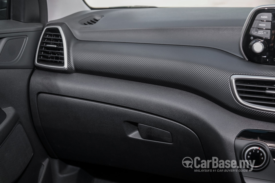Hyundai Tucson TL (2015) Interior