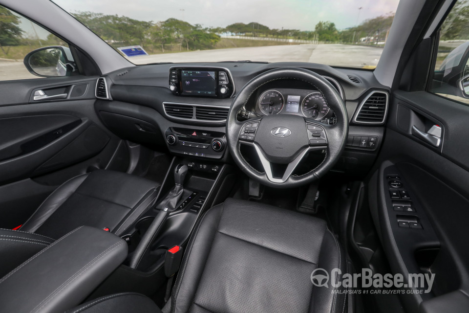Hyundai Tucson TL (2015) Interior