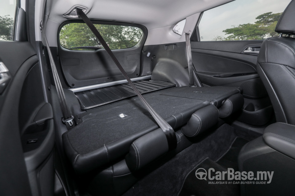 Hyundai Tucson TL (2015) Interior