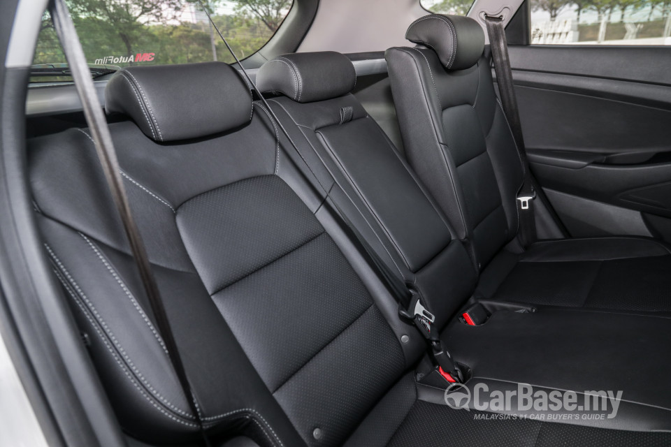 Hyundai Tucson TL (2015) Interior