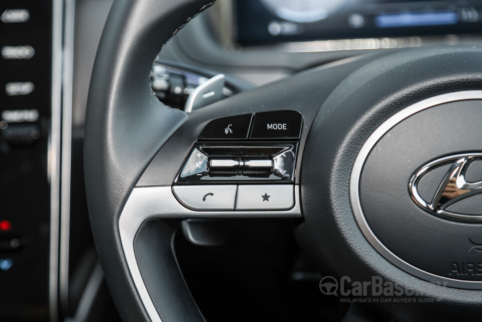 Hyundai Tucson NX4 (2023) Interior