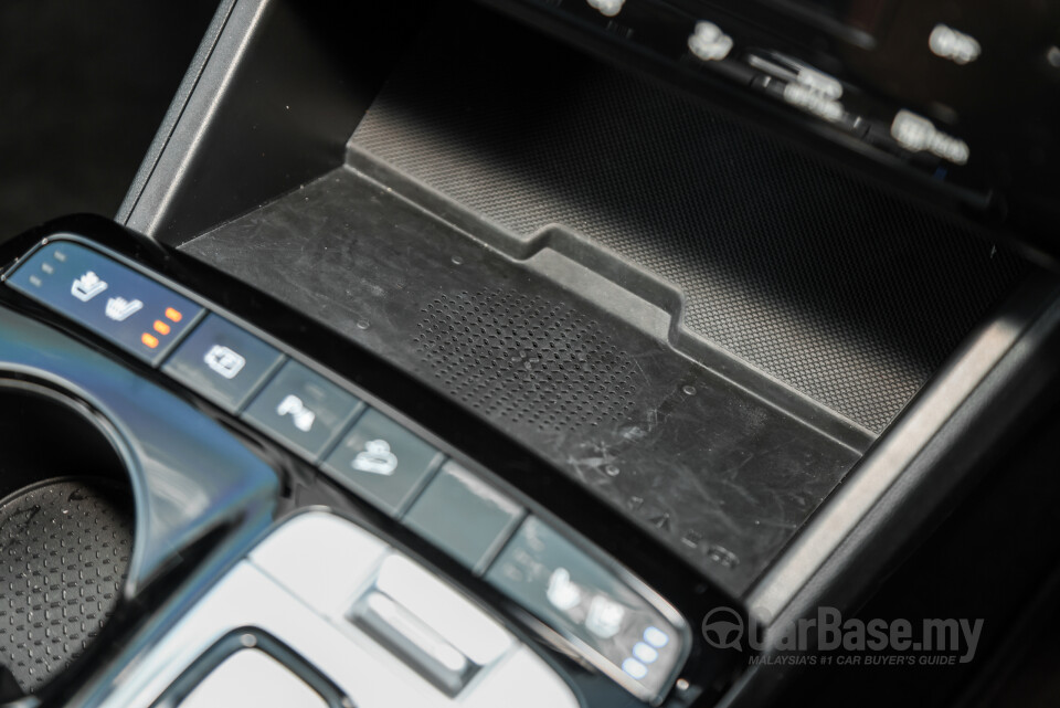 Hyundai Tucson NX4 (2023) Interior